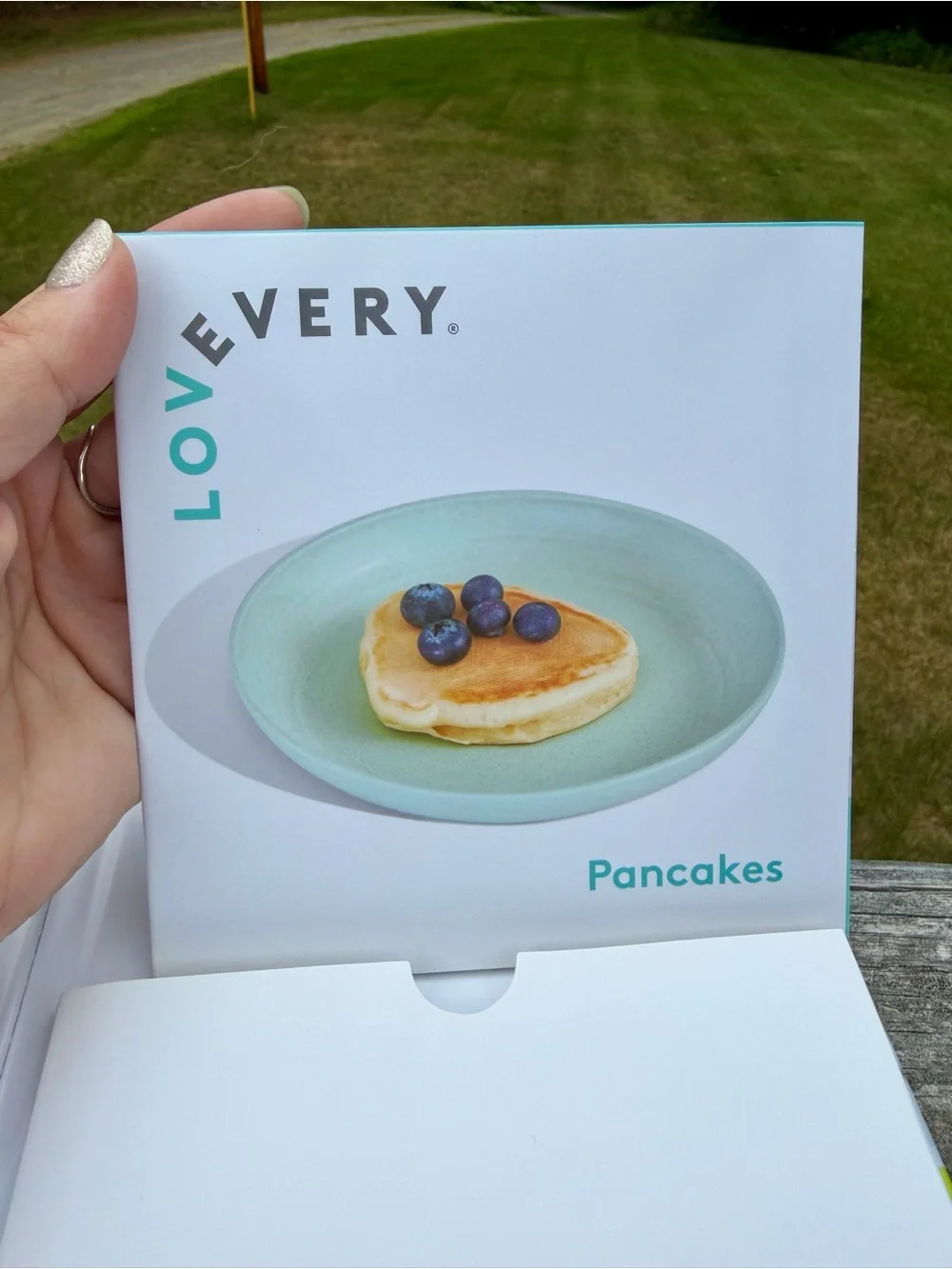 Lovevery Quarter, Half & Whole Fraction Set | Measuring Cups + Recipe Cards